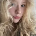 Варя из Гатчины, ищу на сайте виртуальный секс