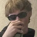 Я Артём, 26, знакомлюсь на одну ночь в Луганске