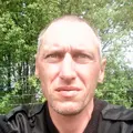 Я Александр, 47, знакомлюсь для секса на одну ночь в Немане