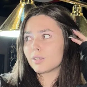 Varvara из Минска, мне 23, познакомлюсь для приятного времяпровождения