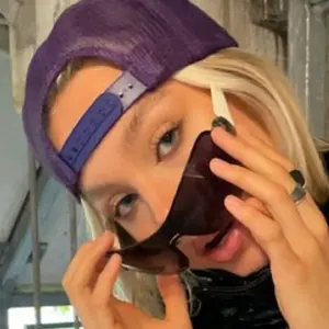 Рената из Харькова, ищу на сайте приятное времяпровождение