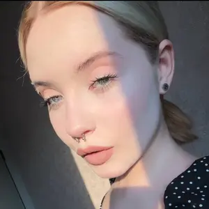 Я Лерочка, 29, из Луганска, ищу знакомства без обязательств