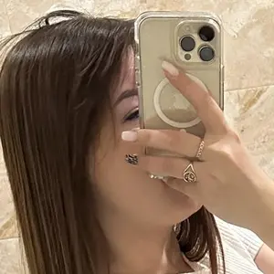 Я Juliess, 20, знакомлюсь для приятного времяпровождения в Луганске