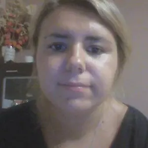 Диана из Рахова, мне 22, познакомлюсь для дружбы
