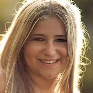 Я Инесса, 20, из Беляевки, ищу знакомство для дружбы