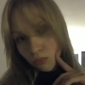 Лиза из Одессы, мне 18, познакомлюсь для на одну ночь