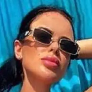 Анна из Полтавской, мне 24, познакомлюсь для секса на одну ночь