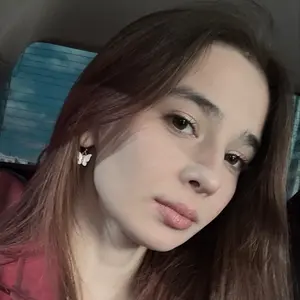 Я Alya, 21, из Астаны, ищу знакомства без обязательств