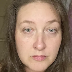 Я Карина, 40, знакомлюсь без обязательств в Франкфурте-на-майне