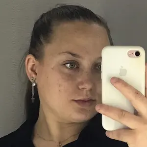 Я Ксения, 19, из Павлограда, ищу знакомство для без обязательств