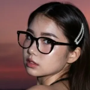 Алуа из Алматы, мне 20, познакомлюсь для приятного времяпровождения