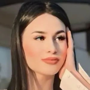 Я Марія, 19, из Черновцов, ищу знакомство для постоянных отношений