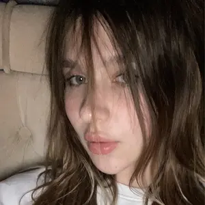 Катя из Минска, мне 20, познакомлюсь для дружбы