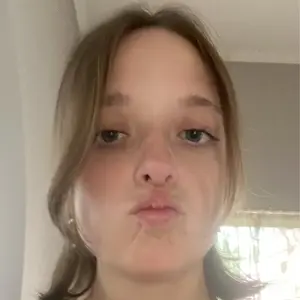 Ангелина из Алматы, ищу на сайте общение