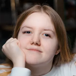 Анастасия из Борисова, мне 19, познакомлюсь для без обязательств