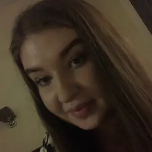Цветок из Сургута, мне 22, познакомлюсь для на одну ночь