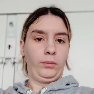 Анна из Макеевки, мне 27, познакомлюсь без обязательств