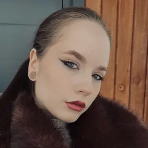 Alinka из Уолтем, ищу на сайте знакомства на одну ночь