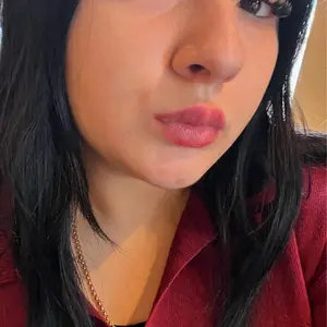 Ксения из Донецка, мне 18, познакомлюсь для приятного времяпровождения