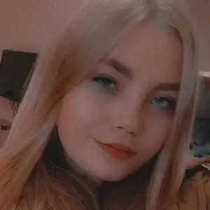 Я Яна, 23, из Тернополя, ищу знакомство для дружбы
