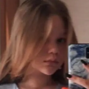 Я Аня, 24, из Тернополя, ищу знакомство для общения