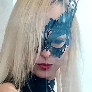 Я Николь, 32, знакомлюсь для приятного времяпровождения в Корце