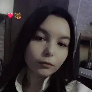 Я Вика, 18, из Усть-Каменогорска, ищу знакомство для дружбы