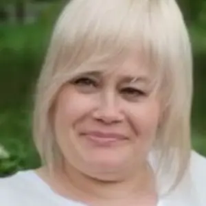 Алла из Николаева, мне 43, познакомлюсь для приятного времяпровождения