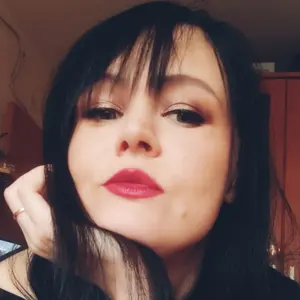 Карина из Нижневартовска, мне 27, познакомлюсь для вирт