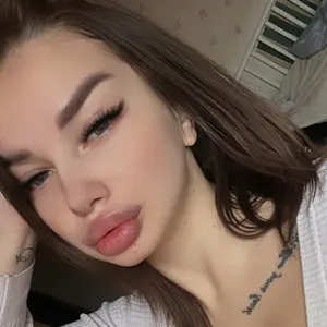 Я Аня, 25, знакомлюсь для общения в Донецке