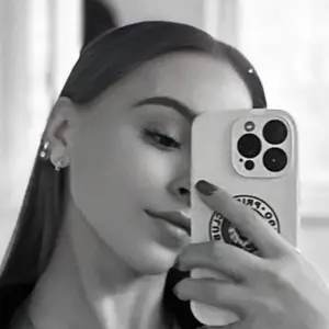 Я Арина, 24, знакомлюсь для постоянных отношений в Гомеле