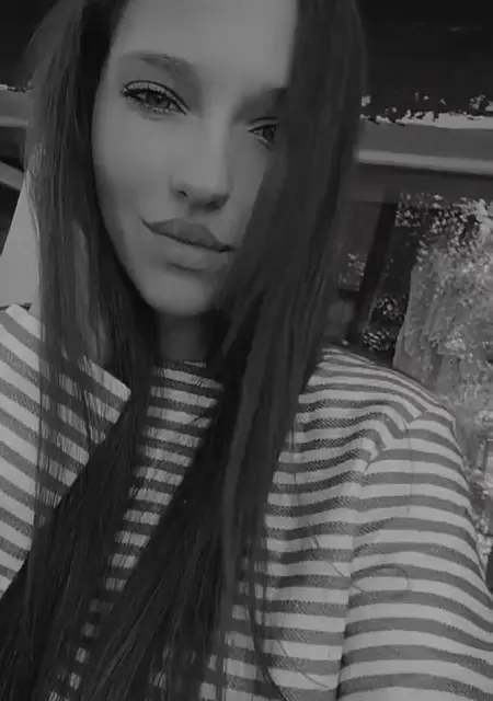 Юличка з Первомайськ, шукаю на сайті знайомства на одну ніч