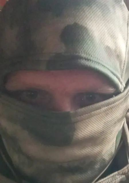 Костя из Лисичанска, ищу на сайте знакомства без обязательств