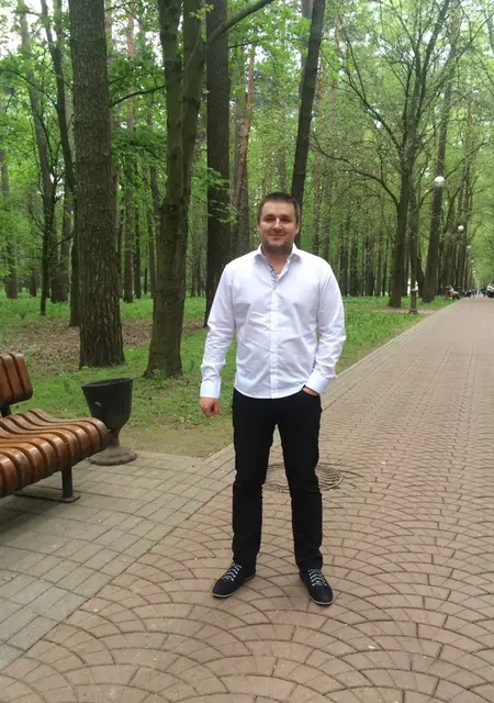 Саша из Несвижа, мне 39, познакомлюсь для дружбы