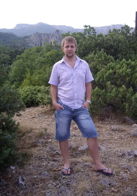 Я Сергей, 37, знакомлюсь на одну ночь в Новомосковске