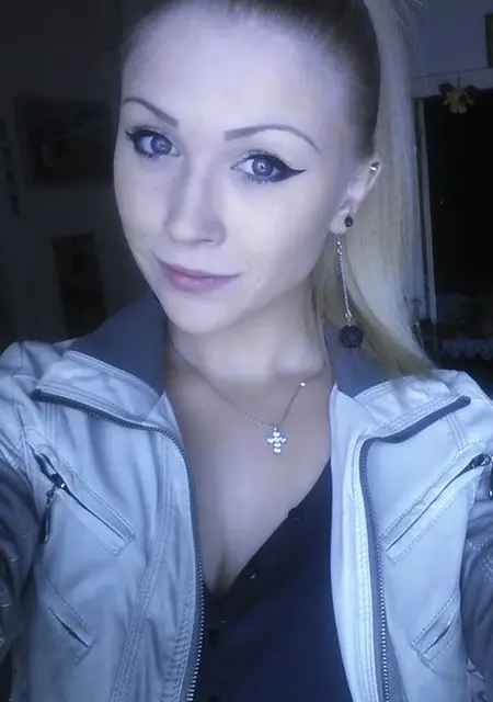 Я Анастасия, 32 років, знайомлюсь для спілкування у Маріуполі