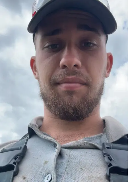 Денис из Речицы, мне 21, познакомлюсь для дружбы