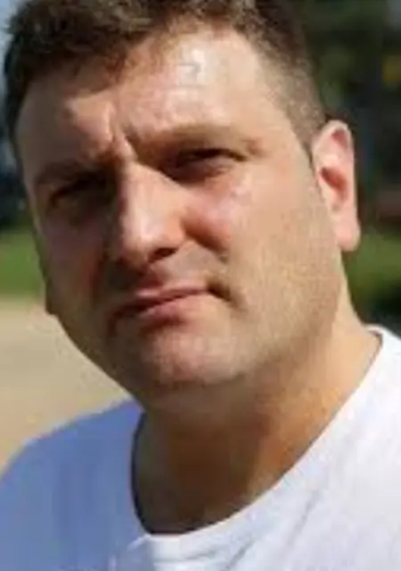 Я Алексей, 48 років, знайомлюсь для відкриті стосунки у Нікополі