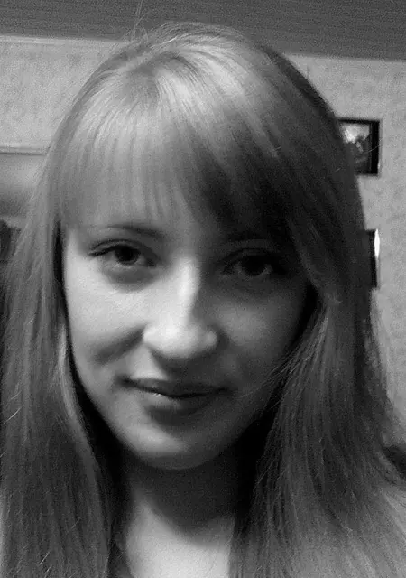 Я Дина, 22 років, знайомлюсь для вірт у Інгульці