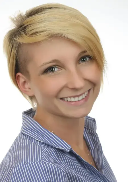 Crossdresser колготки фетиш форумы Мен жас қызды сиқырлаймын