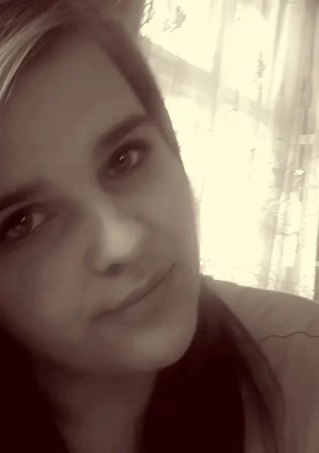 Людмила из Антрацита, мне 20, познакомлюсь для дружбы