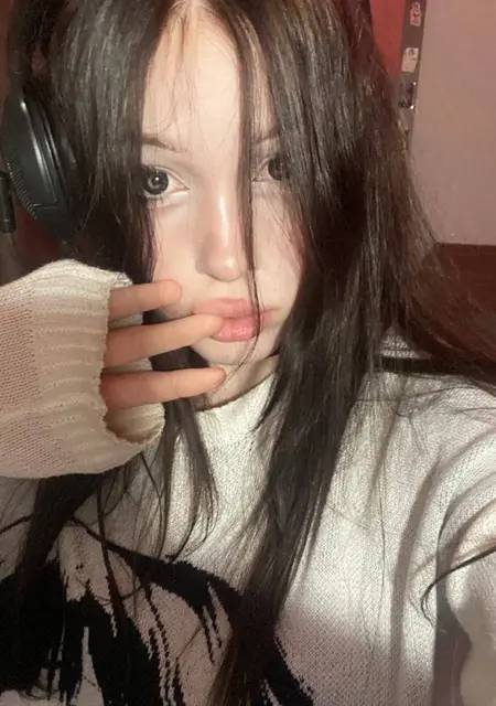 Карина из Вашингтона, ищу на сайте знакомства на одну ночь