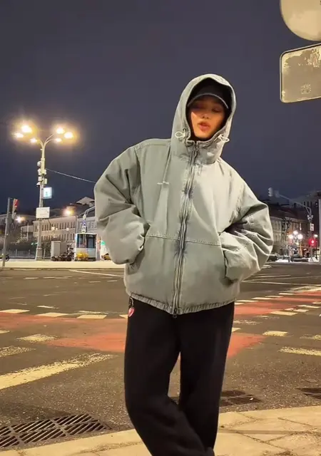 Катя из Ивано-Франковска, мне 24, познакомлюсь для постоянных отношений