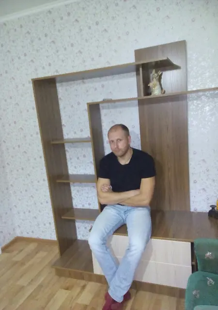 Я Вова, 44, знакомлюсь без обязательств в Слуцке