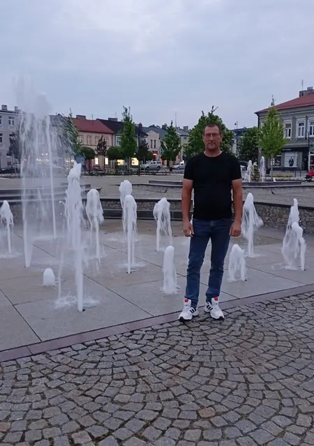 Сергій из Ковеля, ищу на сайте знакомства на одну ночь