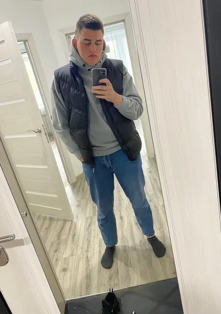 Я Danila, 24 років, знайомлюсь для постійних стосунків у Генічеськ