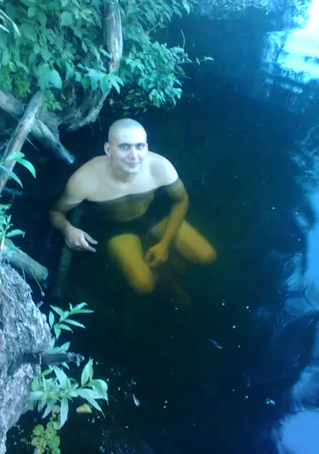 Любовник из Зенькова, мне 41, познакомлюсь на одну ночь