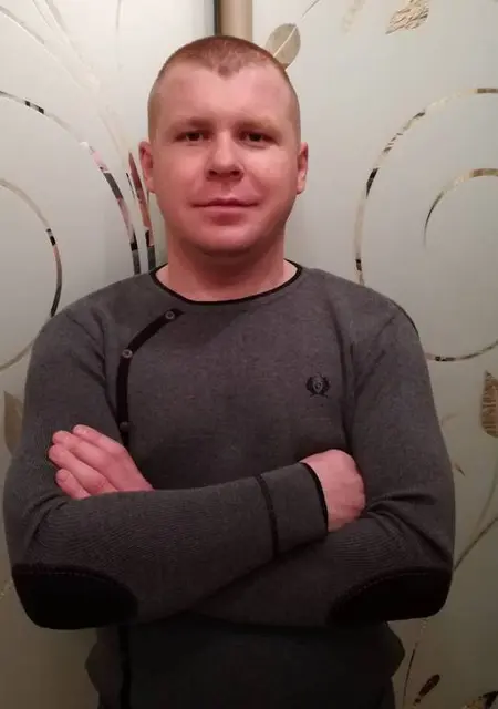 Руслан из Ошмянов, ищу на сайте знакомства на одну ночь