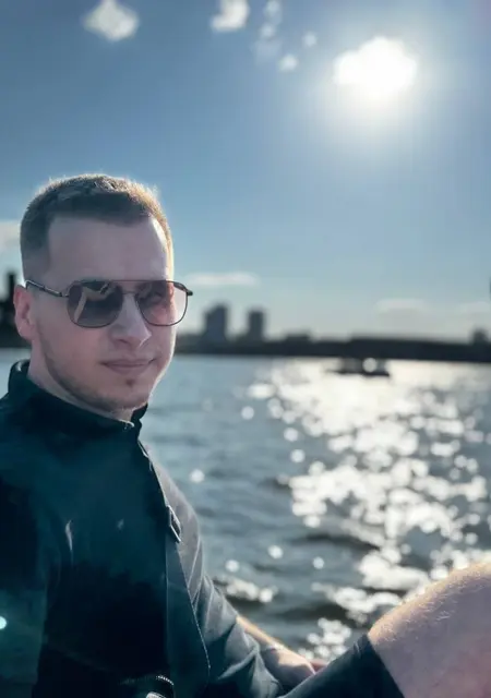 Я Давид, 26, знакомлюсь для приятного времяпровождения в Киеве