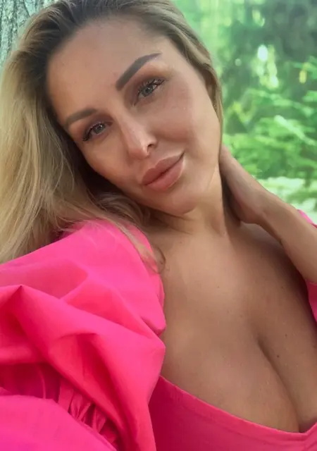 Алиса из Киева, мне 33, познакомлюсь для открытые отношения